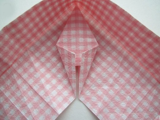 组合心形礼品盒折纸图解教程,心形折纸收纳盒教程简单