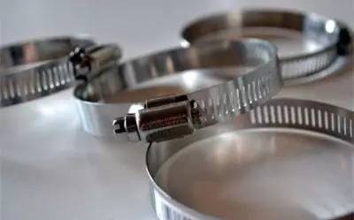 老干妈瓶子还可以这么用，好后悔扔了那么多····