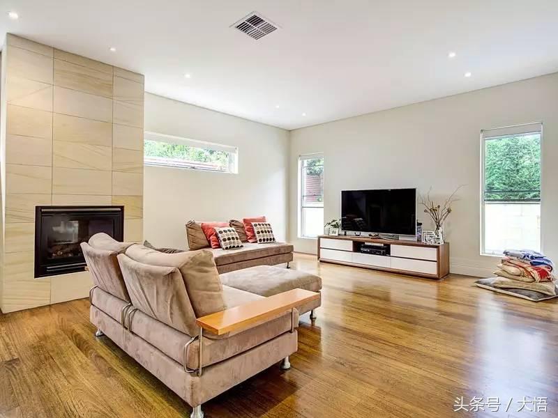 悉尼豪宅拍卖 (悉尼拍卖房子多少钱)