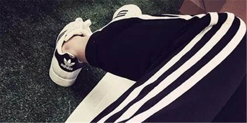 有些裤子的褶皱款式是怎么弄的,裤子问题怎么解决