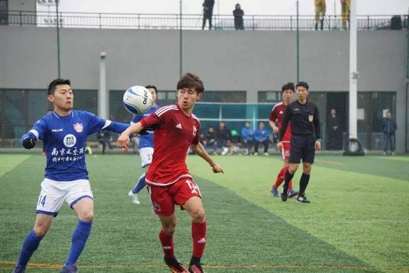 徐根宝快乐足球赢球才快乐,徐根宝范志毅根宝足球基地