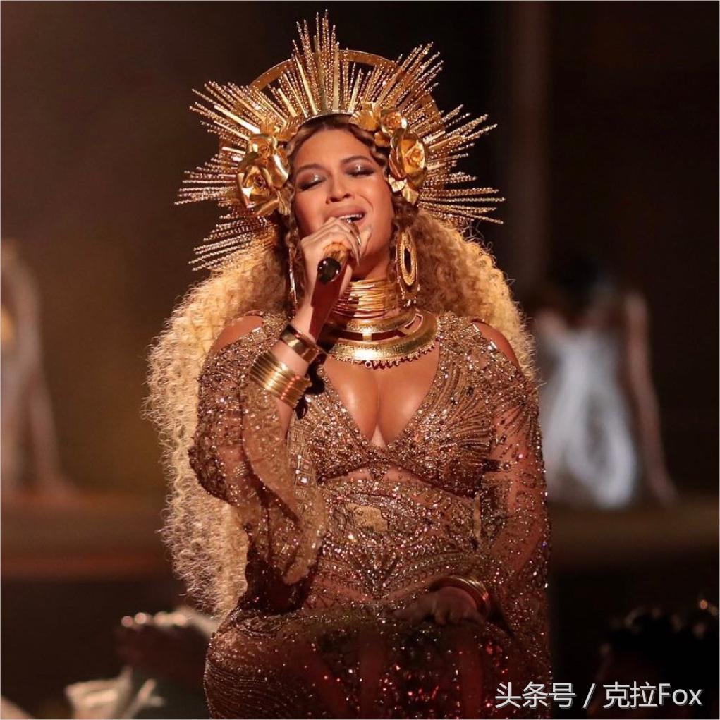 好看时髦黄金首饰,首饰时髦与高级