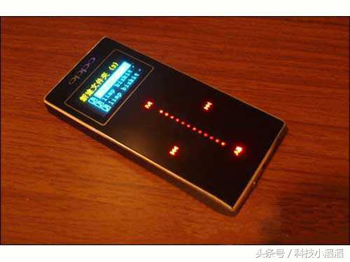 那些年，我们曾经聆听动感音乐的MP3*放播**器