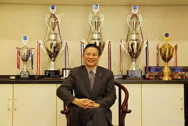 音乐教父四人组,音乐教父撕心裂肺