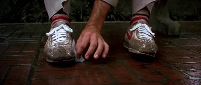 阿甘正传哲学观后感,奔跑的阿甘读后感50字