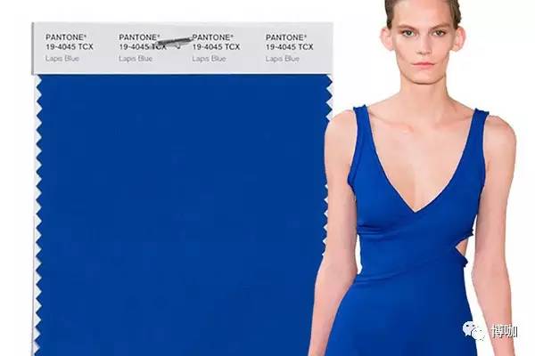 2020年服装10大流行色,2020服装行业流行四大元素