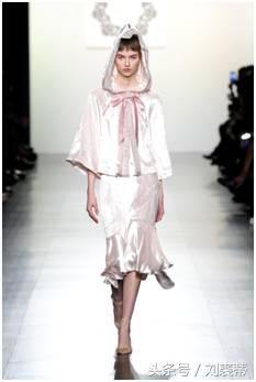 婚纱设计师兰玉作品,北上广依然相信爱情婚纱设计