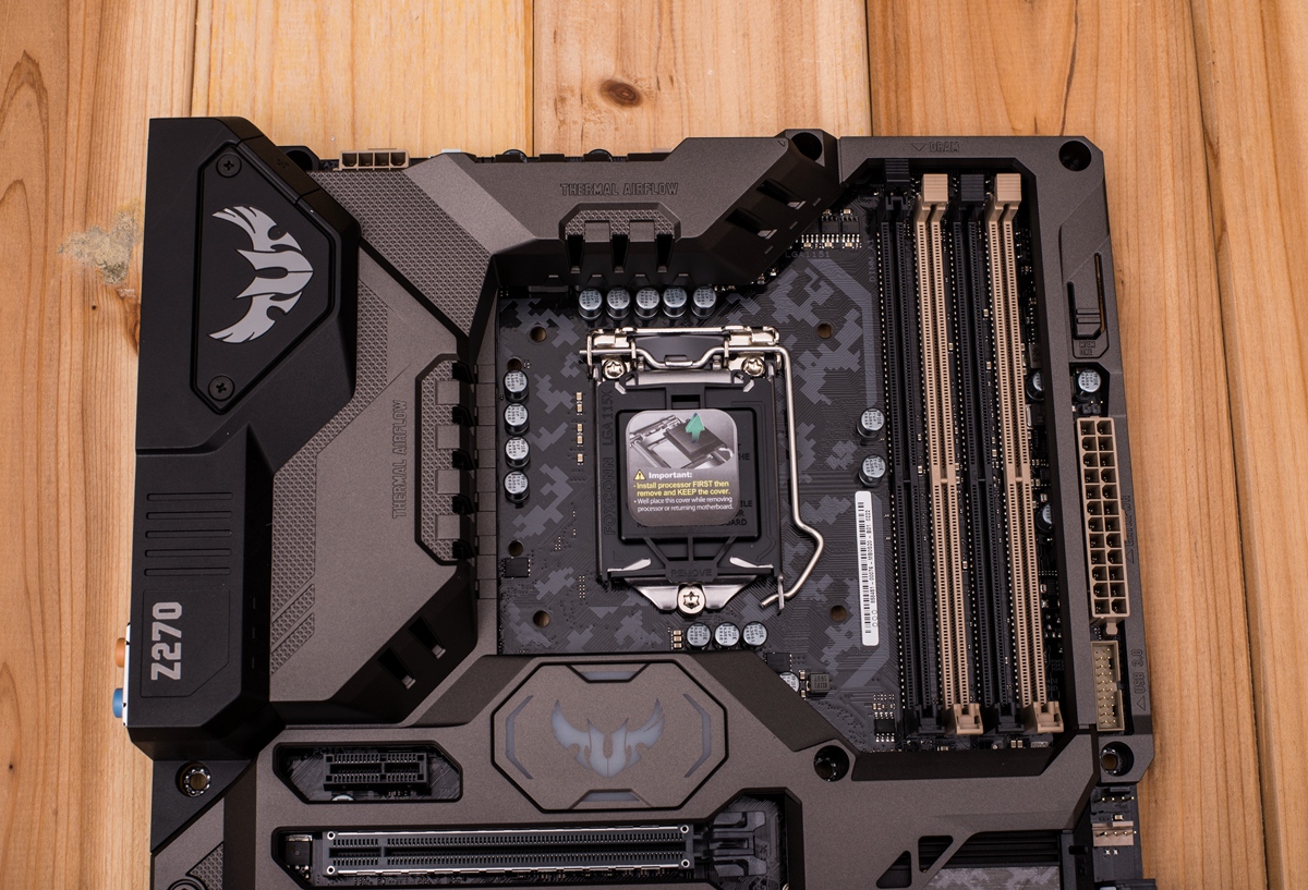 华硕电脑玩生化危机,华硕无畏15i生化危机