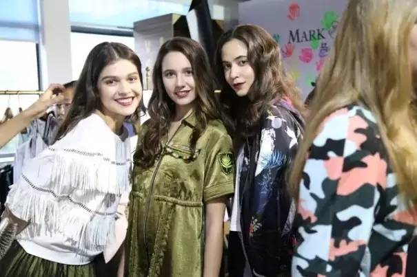 鍟嗗満鏈嶉グ鎶樻墸,鍟嗗満鏈嶈鎶樻墸