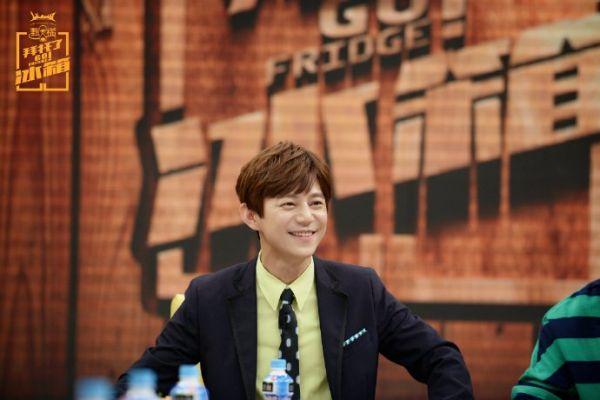 薛之谦黄晓明综艺唱爱拼才会赢,娱乐圈的好人品