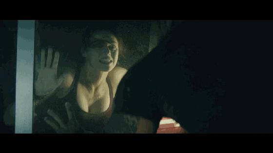 道恩强森和杰森斯坦森红色通缉令,杰森斯坦森宇宙追缉令