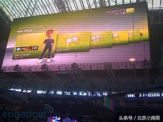 北京小南哥告诉你在超大屏幕进行游戏是一种什么感觉的体验！