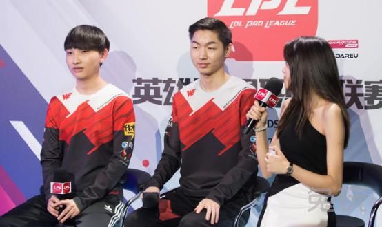 从后来者到领跑者,从追赶到领先励志视频