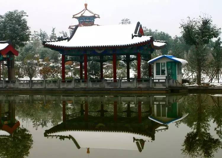 「诗词原创」闫鹏｜我辈当书胜绩激流犹待扬帆