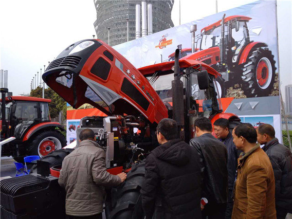 2018年黄海金马拖拉机,黄海金马拖拉机视频大全