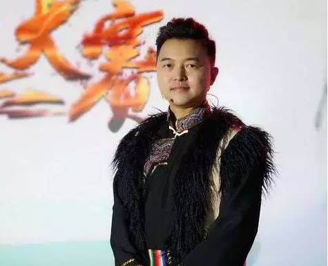 丽江小伙获奖,第五届全国导游大赛十强选手评价