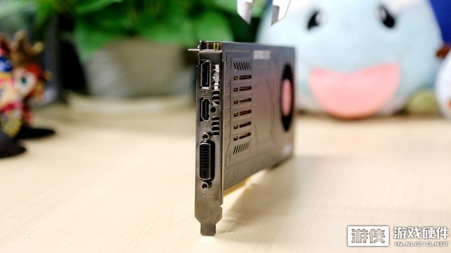 影驰单槽超薄GTX1070评测！轻松搭建SLI多卡平台