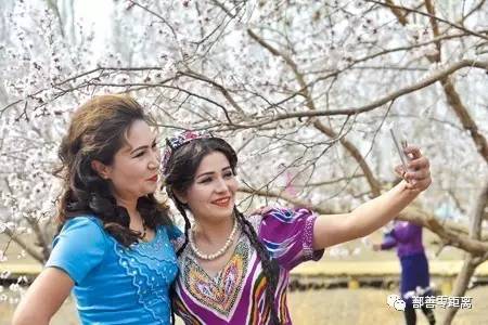 鄯善沙漠景区,鄯善旅游景点攻略大全最新