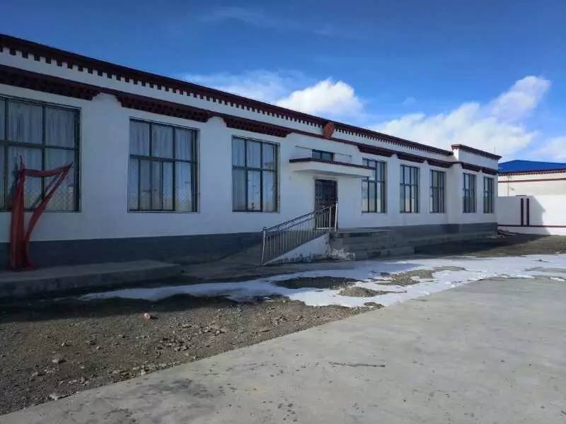 幸福!他们在“世界之巅”创造了新生活