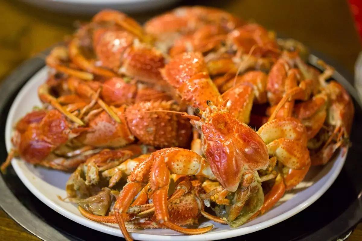 大连空运来的海洋馆，这家海鲜仓库简直是大海的搬运工对不起，你们的皮皮虾已经被我炒了