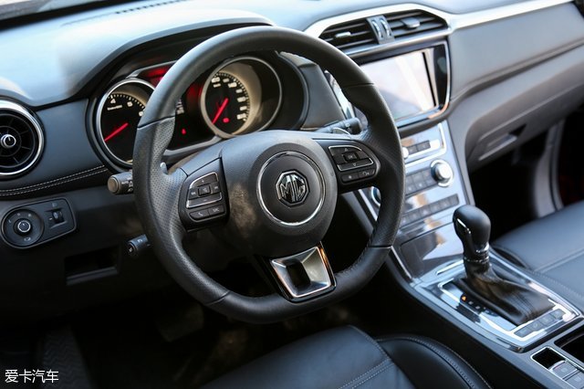 爱卡汽车试驾视频,爱卡suv专业测试