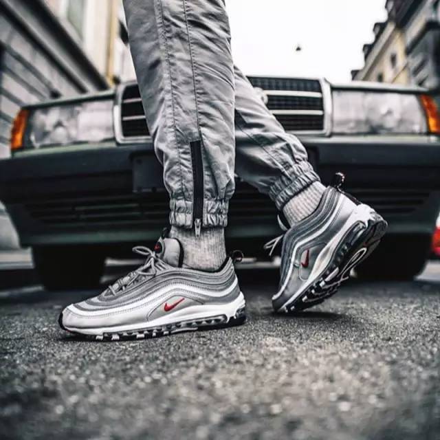 现在的耐克还值得购买吗,现在耐克真的值得买吗