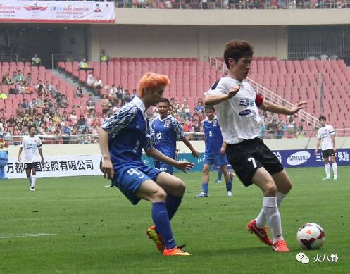 中国赢了韩国足球解说激动时刻,中国队赢韩国队球迷反应