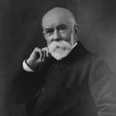 世界十大服装品牌男装,男装t恤夏季世界品牌大全