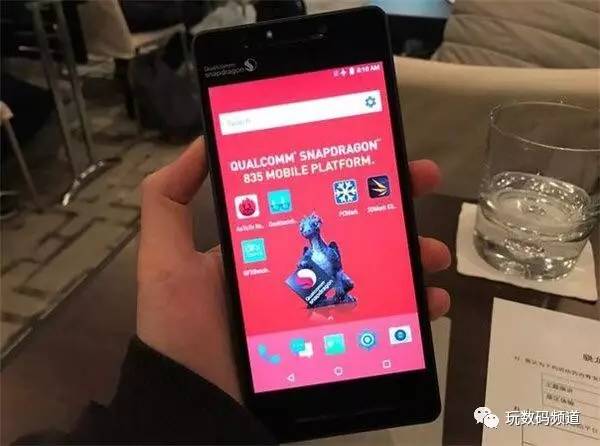 Android8惊人的索尼黑科技？三星S8三个月无理由退货