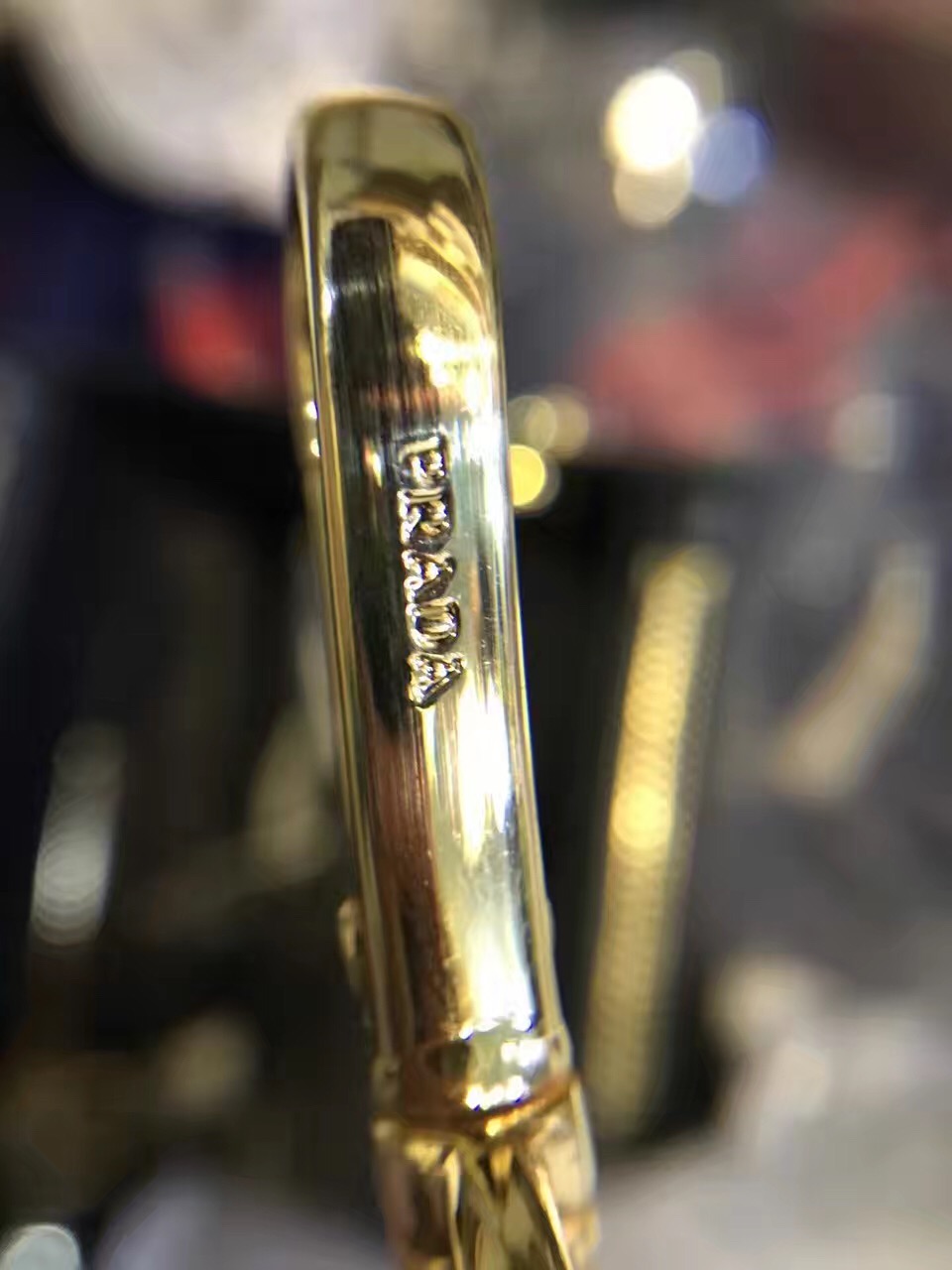 探究虚假的背后,揭秘原单工厂