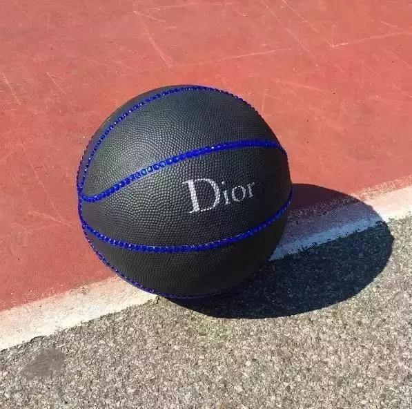 gucci经典风范香水,gucci的繁花香水