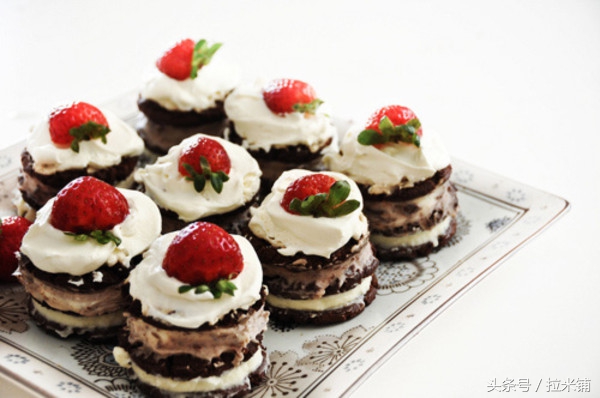 甜品开店技巧与方法有哪些,开甜品店怎么做大量甜品