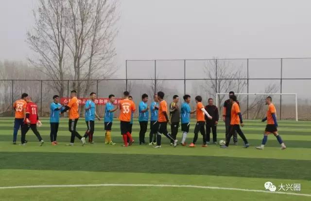 震撼一球！看看大兴青云杯足球联赛就知道中国足球希望大大滴！