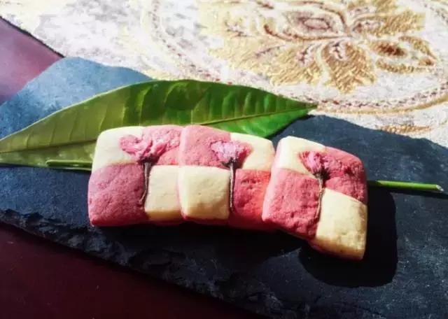 樱花美食有哪些,樱花美食让你眼前一亮
