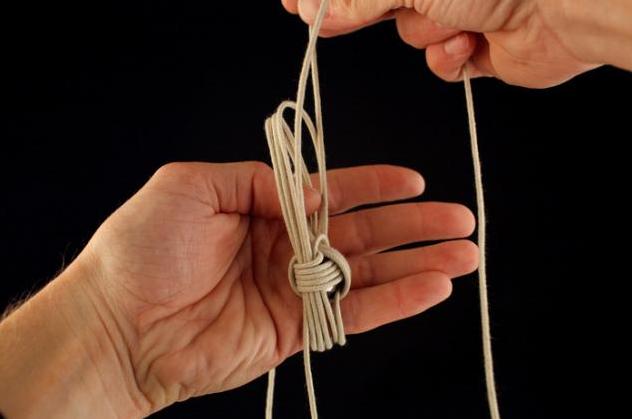 足球手工挂饰制作,足球编织绳