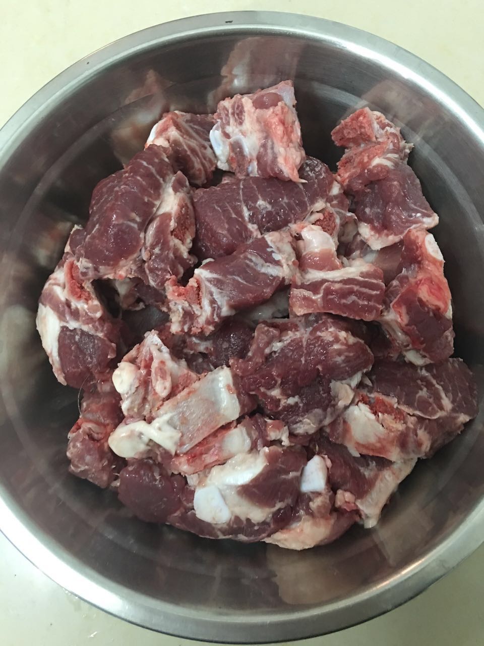 排骨汤入味的正确方法,如何炖排骨汤才能肉烂骨酥