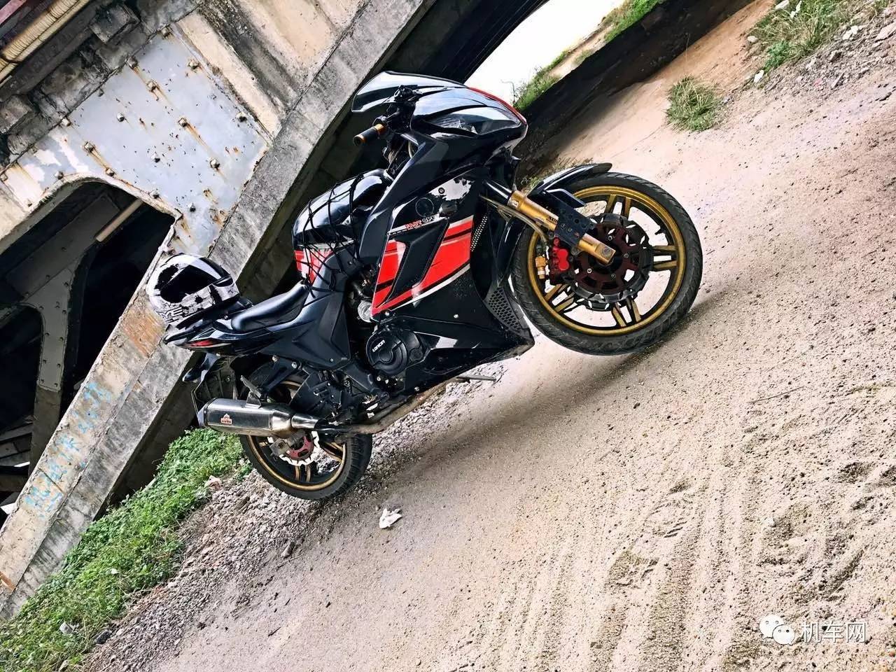 车友风采,遇到摩托车后,感觉每天都是热恋