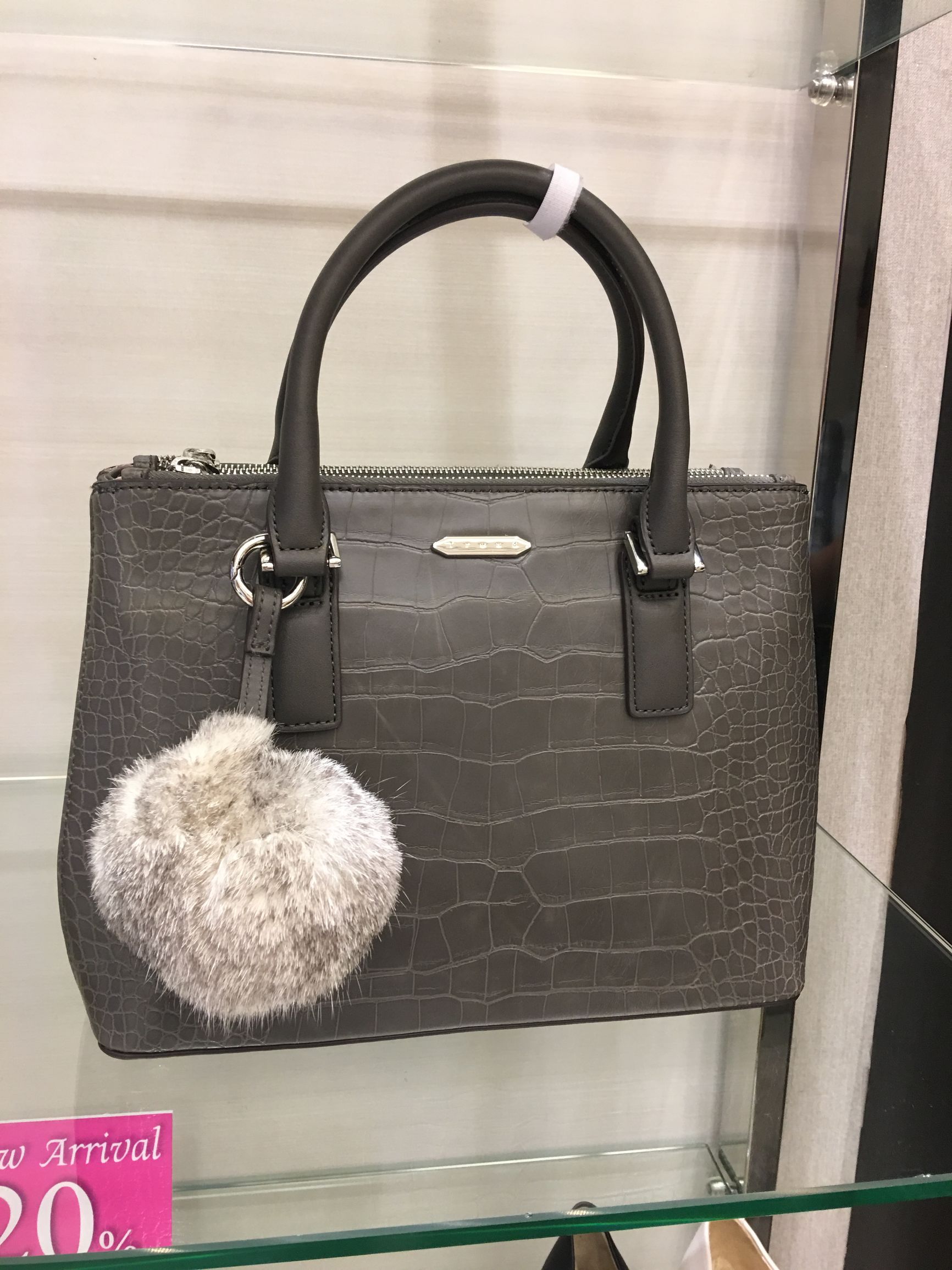 泰国最出名的品牌包包,泰国十大最贵的包包