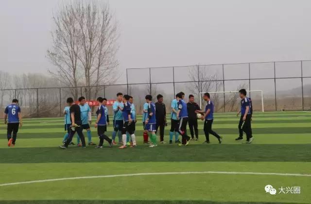 震撼一球！看看大兴青云杯足球联赛就知道中国足球希望大大滴！