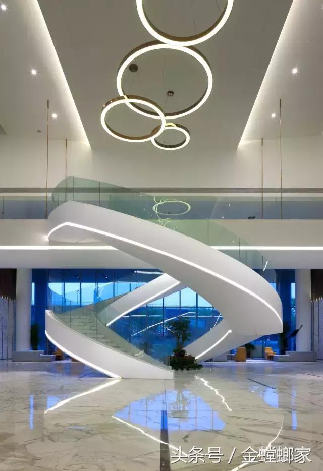 对不起，我要去金螳螂上班了，记得装修找我哦……