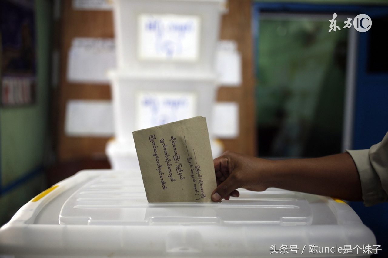 报考公务员和选调生哪个容易上岸,选调生和普通公务员哪个容易上岸