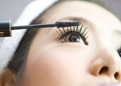 好用的睫毛膏使用的前后对比,给你们推荐几个好用的睫毛膏