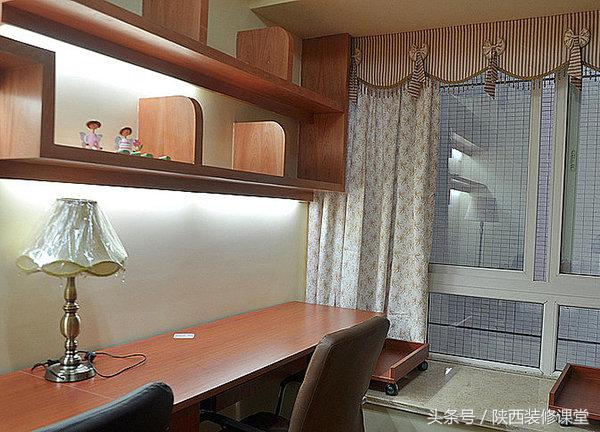 88平米黑白色调简约半开放式,176平米极简风格两个卧室