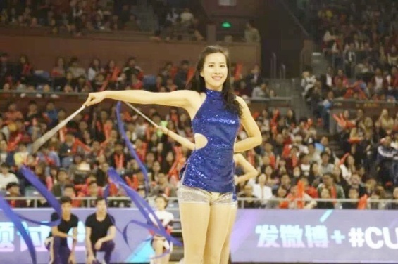 大学堪比美容院?从入学到毕业,对比照太震撼!