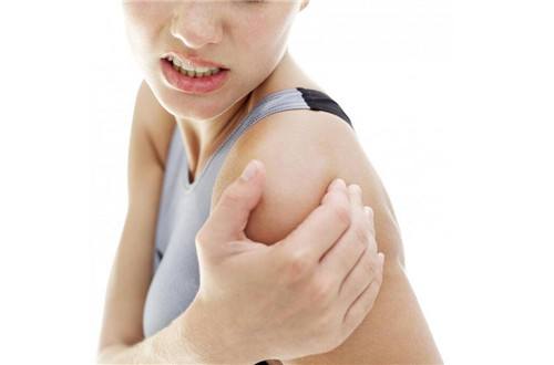 后背疼痛到医院检查正常怎么治疗,后背疼痛怎么治疗最好的方法