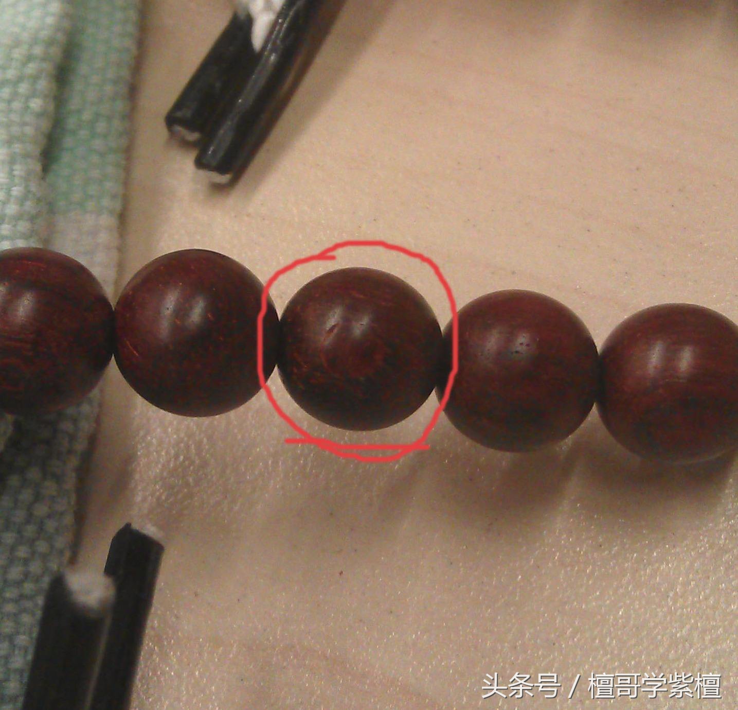 小叶紫檀开裂的补救方法,小叶紫檀手串盘了一年会开裂吗