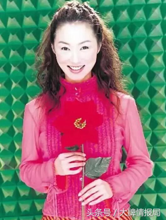 钟汉良林志颖为她争吃醋，为《花花公子》拍写真，感情不顺毁星途