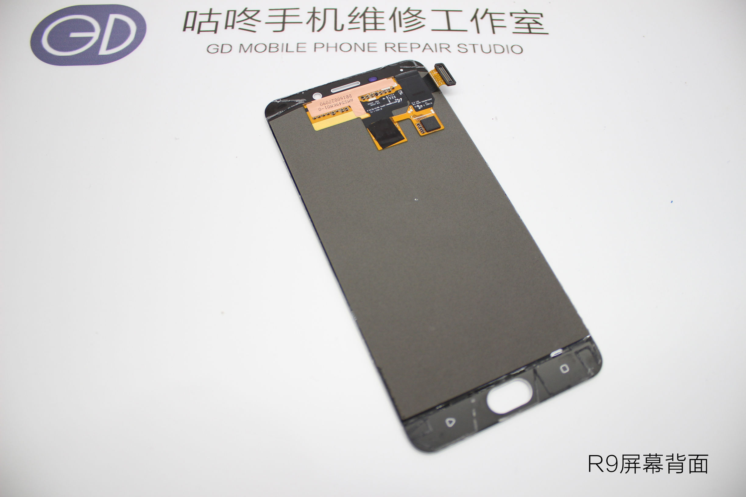 手机屏幕维修换屏怎么不被坑,手机屏幕维修和更换的区别