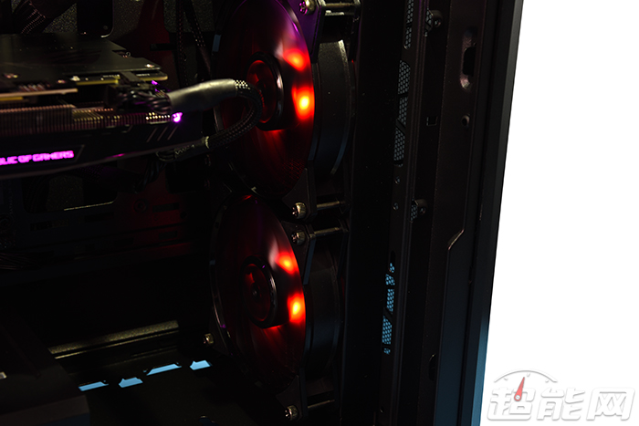 酷冷至尊coolermaster评测,酷冷至尊下压式散热器推荐