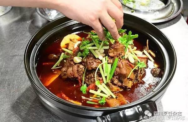 特色砂锅鹅优惠,砂锅鹅菜谱大全